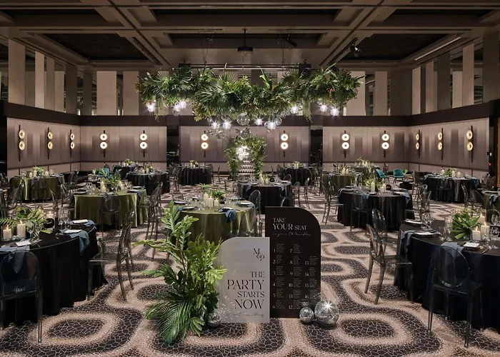 Qt Gold CoastSpa Hotel